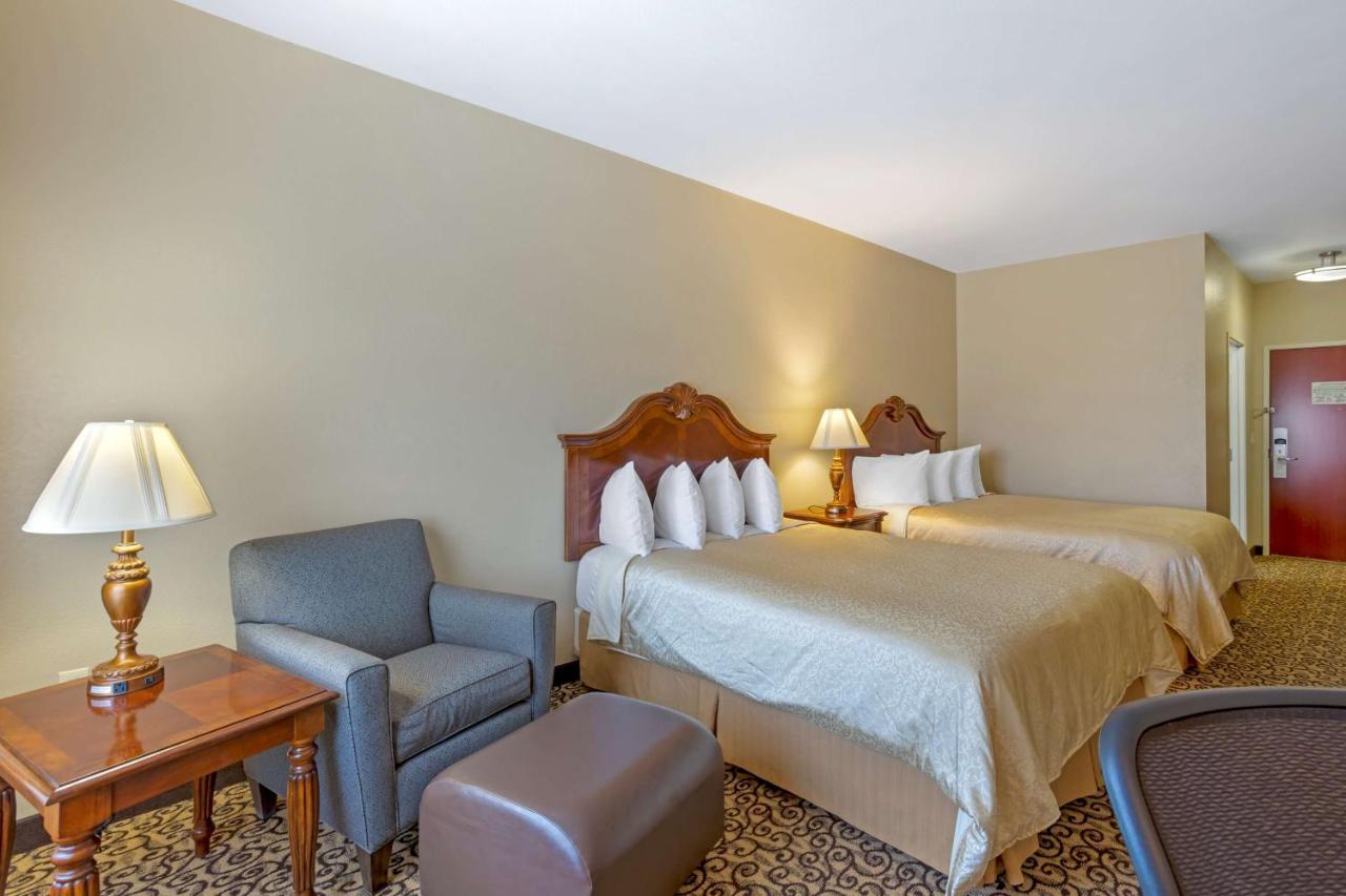 Best Western Plus Fossil Country Inn & Suites Kemmerer Exterior photo