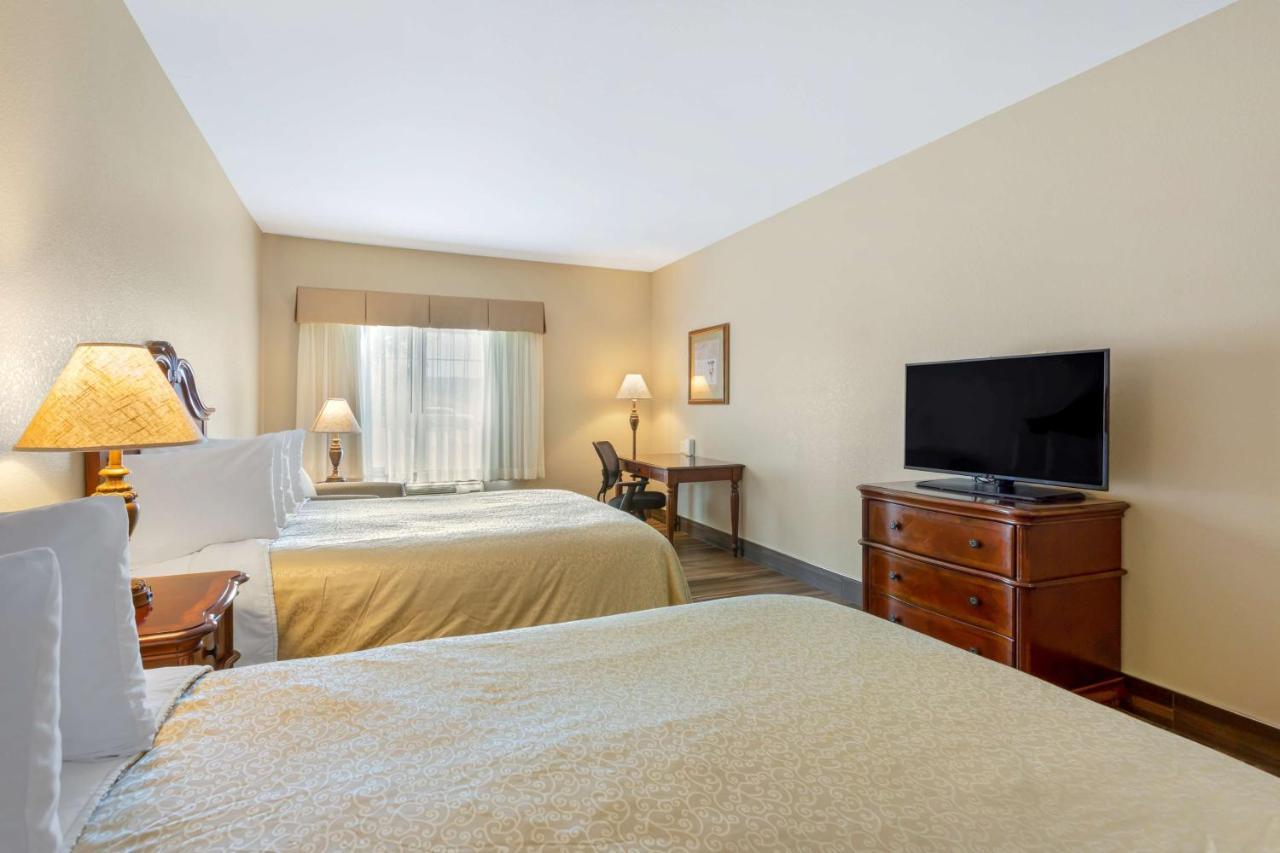 Best Western Plus Fossil Country Inn & Suites Kemmerer Exterior photo