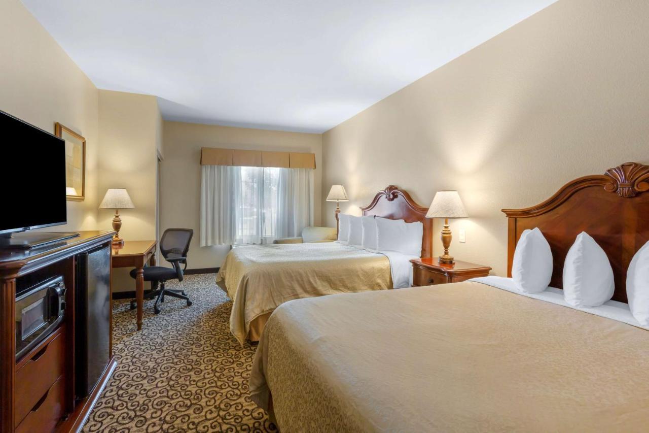 Best Western Plus Fossil Country Inn & Suites Kemmerer Exterior photo